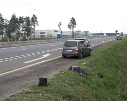 Под Дзержинском отечественная легковушка на смерть сбила пешехода (ФОТО)