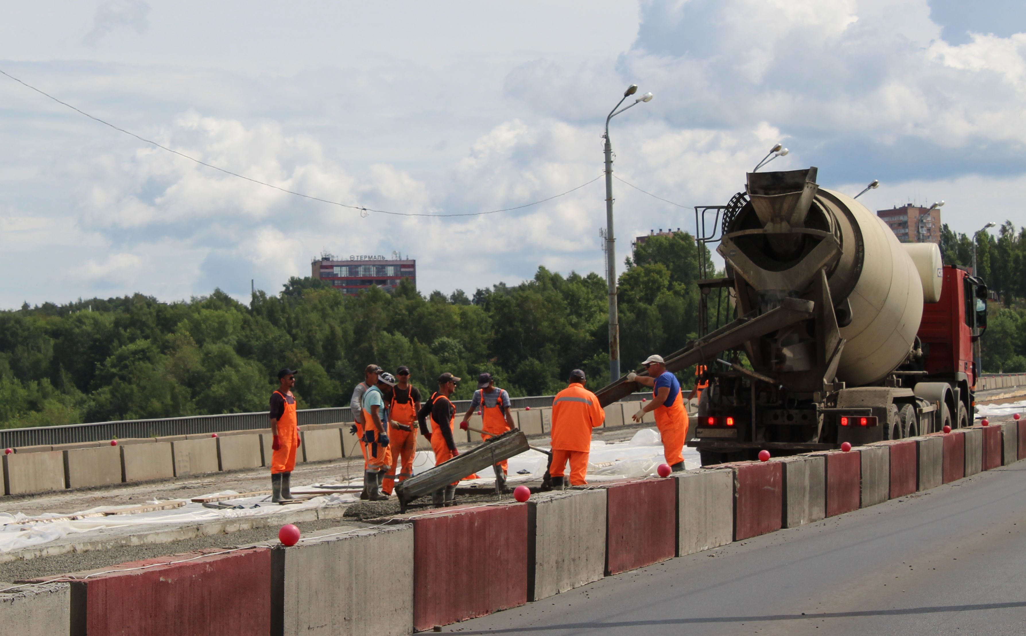 Ремонт Мызинского моста планируют завершить к началу сентября (ФОТО) - фото 1