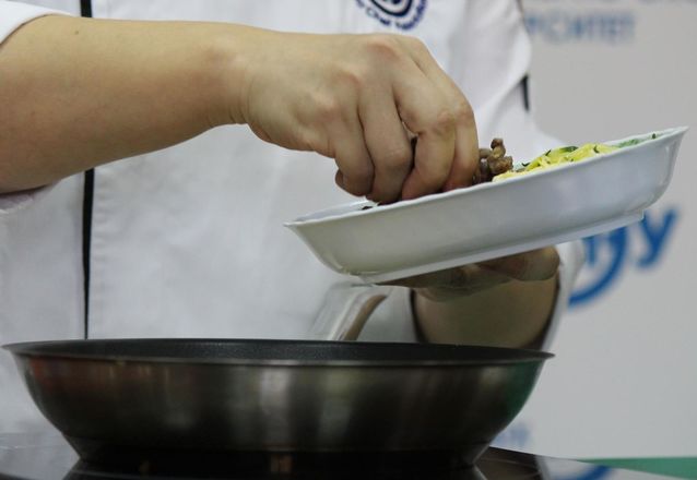 Корейские повара научили нижегородских студентов готовить национальные блюда (ФОТО) - фото 54