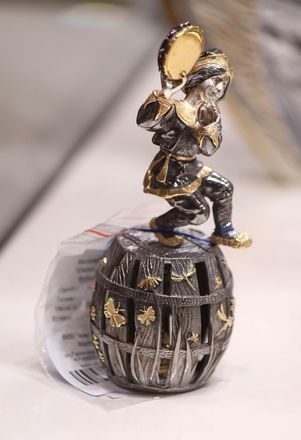 Драгоценная кладовая: выставка изделий из серебра открывается в Нижнем Новгороде (ФОТО) - фото 16