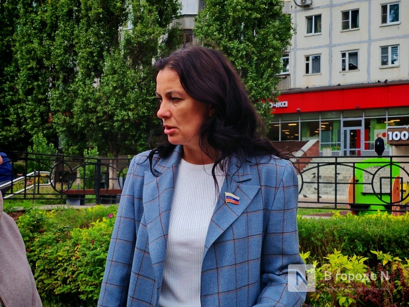 Необычную акцию за повышение МРОТ до 50 000 рублей провели в Нижнем Новгороде - фото 2