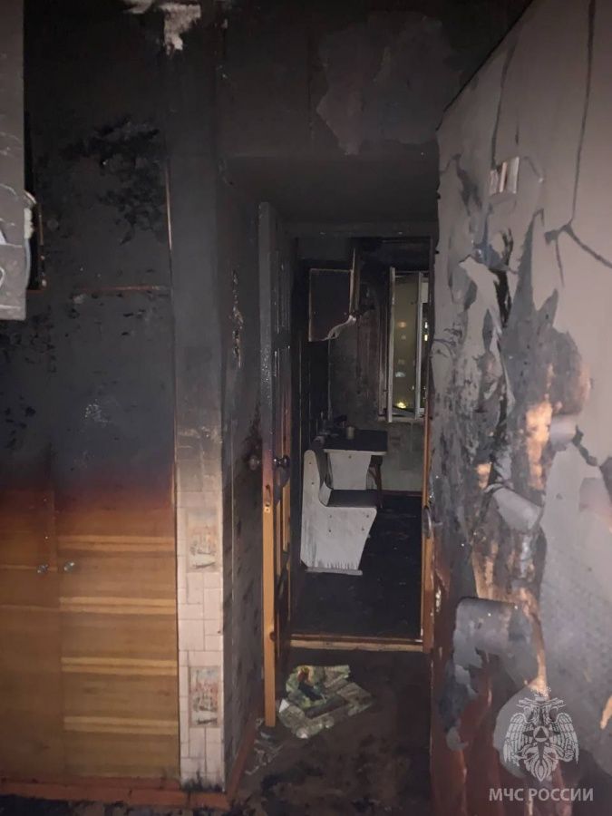 Один человек погиб, 12 спасены на пожаре в Автозаводском районе