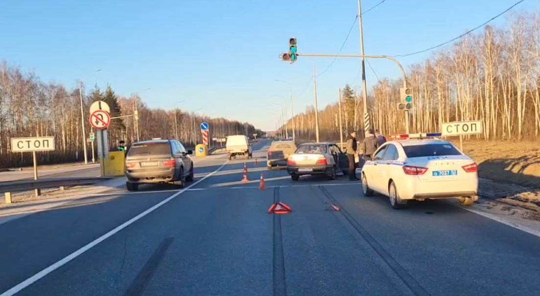 Две женщины пострадали при столкновении легковушек под Арзамасом - фото 1