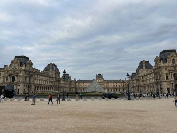 Восторг, бомжи и невкусная еда: нижегородка рассказала об удивительном путешествии в Париж - фото 22