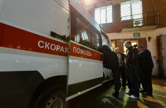 Работник скончался в Шатковском районе после внезапного падения