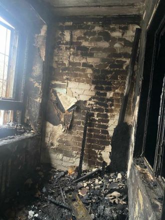 26 человек спасли пожарные из горящего дома в Автозаводском районе - фото 3