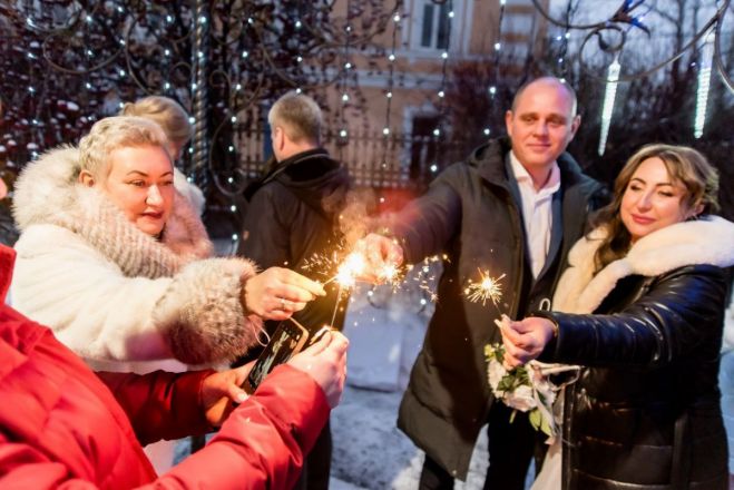 Семь пар нижегородцев заключили брак перед Новым годом - фото 6