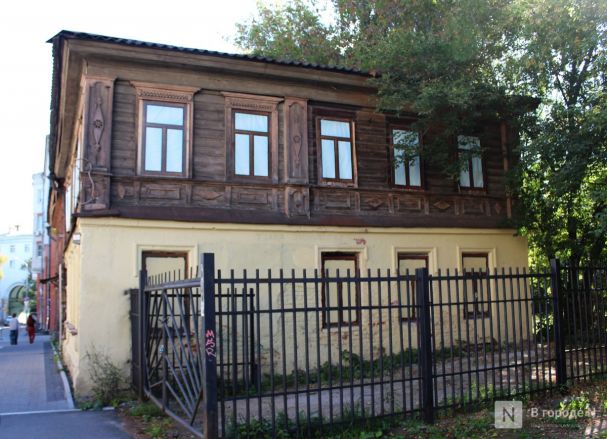 Старинные дома и современное искусство: как выглядит и чем привлекает Грузинский квартал в Нижнем Новгороде - фото 15
