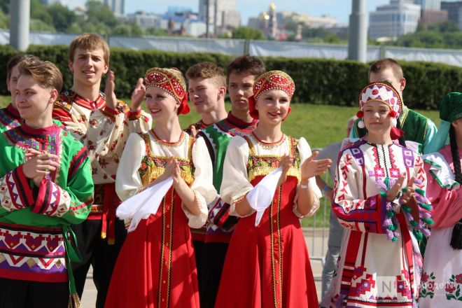 Масштабный гастрофест и концерты: как прошел День России в Нижнем Новгороде &mdash; фоторепортаж - фото 245