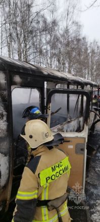 Автобус загорелся на Бору 16 января - фото 3