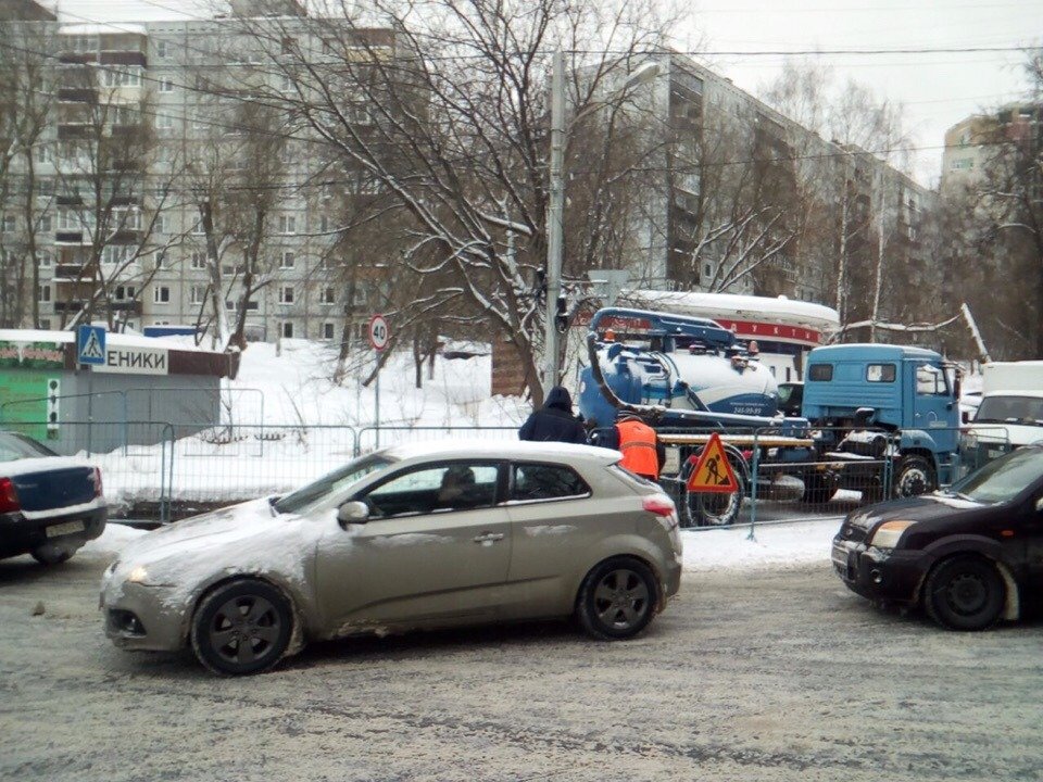 Коммунальную аварию на Ковалихинской ликвидируют до 19.00 - фото 1