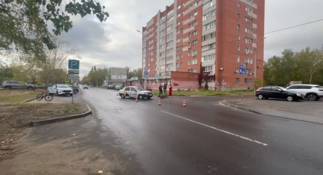Мужчину на электромопеде сбили в Нижнем Новгороде - фото 1