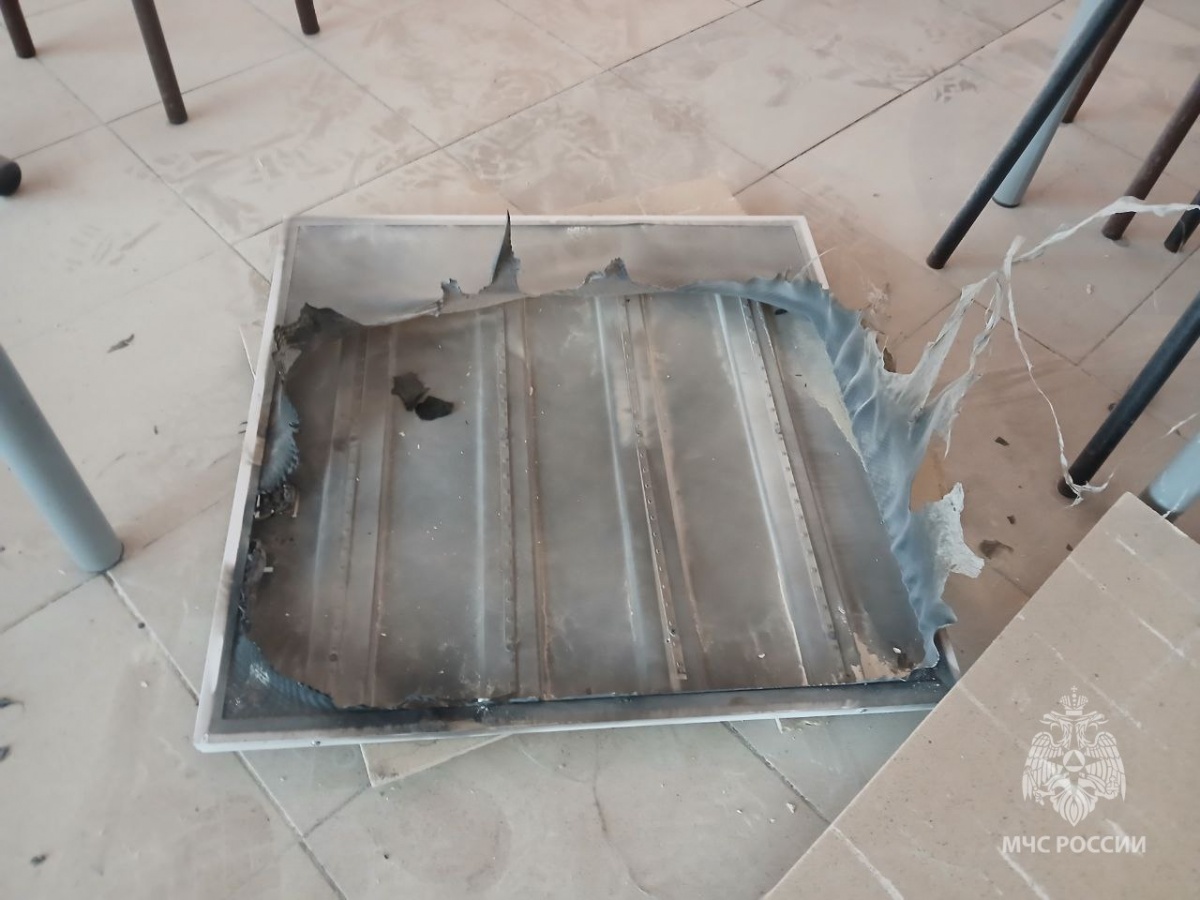 Опубликовано видео с места пожара в школе в Кстовском районе - фото 1