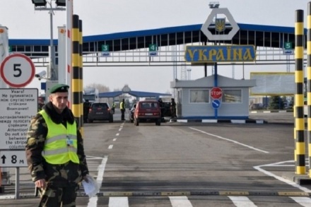 Украина закрыла въезд мужчинам из России до 60 лет
