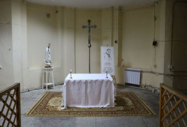 Нижегородцам показали, как выглядит старинный католический храм изнутри - фото 3