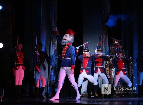 С новым &laquo;Щелкунчиком&raquo; : премьера знаменитого спектакля состоялась в Нижегородском театре оперы и балета - фото 17
