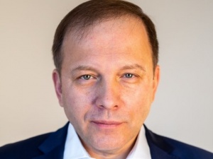 Александр Курдюмов выступил за создание парковки у лицея № 8