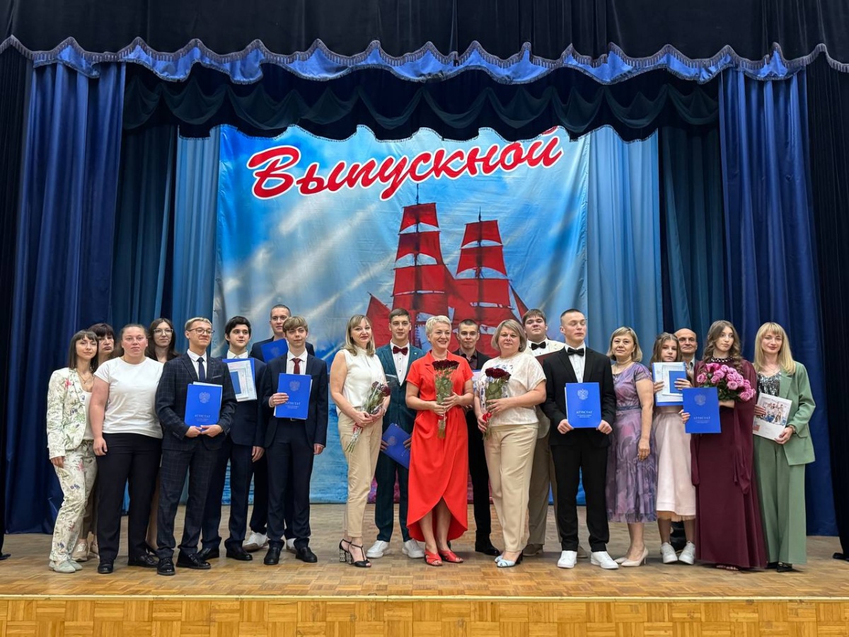 Более 67 тысяч нижегородцев отпразднуют выпускные в 2025 году - фото 1